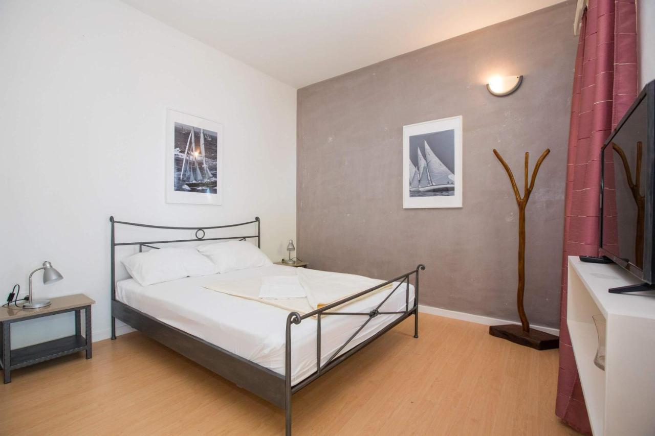 Vidak Apartment Molunat